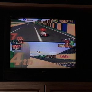 S01E004 - Meadowlands 0088.jpg