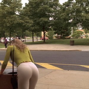 S01E004 - Meadowlands 0102.jpg