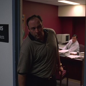 S01E004 - Meadowlands 0159.jpg