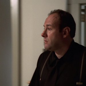 S01E004 - Meadowlands 0230.jpg