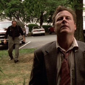 S01E004 - Meadowlands 0275.jpg