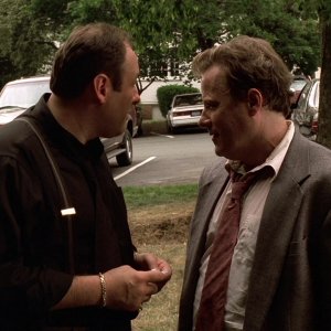 S01E004 - Meadowlands 0283.jpg