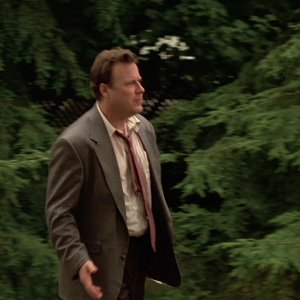 S01E004 - Meadowlands 0289.jpg