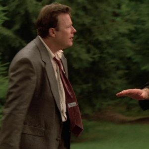 S01E004 - Meadowlands 0290.jpg