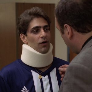 S01E004 - Meadowlands 0314.jpg