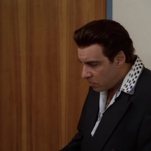 S01E004 - Meadowlands 0317.jpg