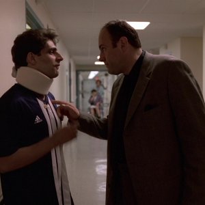 S01E004 - Meadowlands 0320.jpg