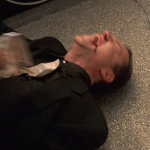 S01E004 - Meadowlands 0340.jpg