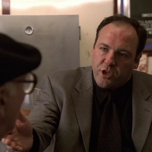 S01E004 - Meadowlands 0353.jpg