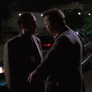 S01E004 - Meadowlands 0433.jpg