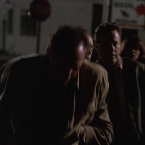 S01E004 - Meadowlands 0438.jpg
