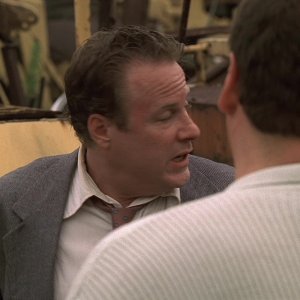 S01E004 - Meadowlands 0446.jpg