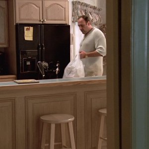 S01E004 - Meadowlands 0547.jpg