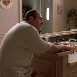 S01E004 - Meadowlands 0586.jpg