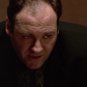 S01E004 - Meadowlands 0595.jpg