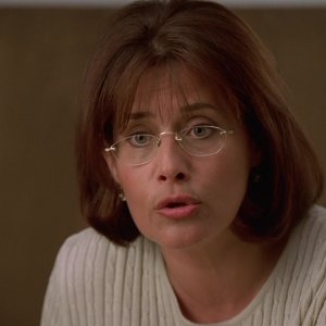 S01E004 - Meadowlands 0607.jpg
