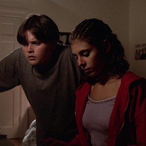 S01E004 - Meadowlands 0782.jpg