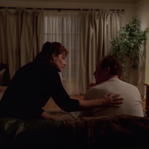 S01E004 - Meadowlands 0811.jpg