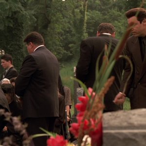 S01E004 - Meadowlands 0898.jpg