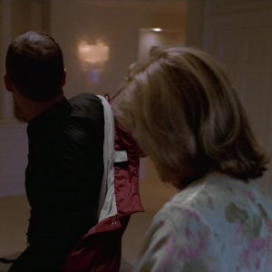 S01E005 - College 0221.jpg