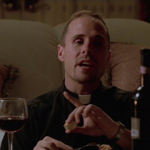 S01E005 - College 0405.jpg