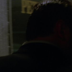 S01E005 - College 0489.jpg