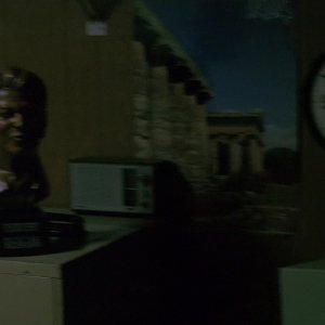 S01E005 - College 0491.jpg