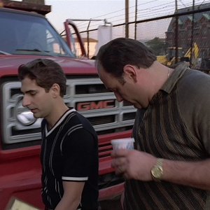 S01E007 - Down Neck 0081.jpg