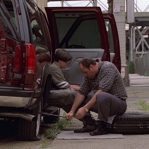 S01E007 - Down Neck 0458.jpg
