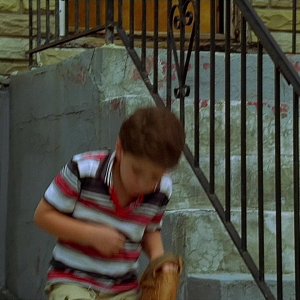 S01E007 - Down Neck 0525.jpg