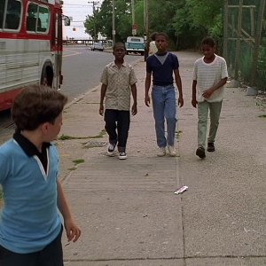 S01E007 - Down Neck 0628.jpg