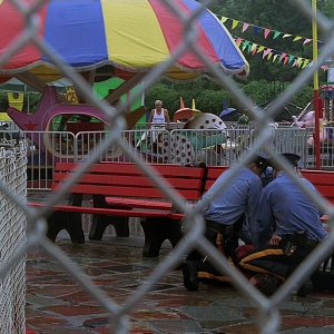S01E007 - Down Neck 0640.jpg