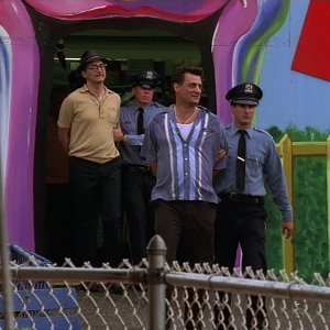 S01E007 - Down Neck 0642.jpg