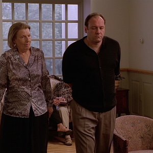 S01E007 - Down Neck 0769.jpg