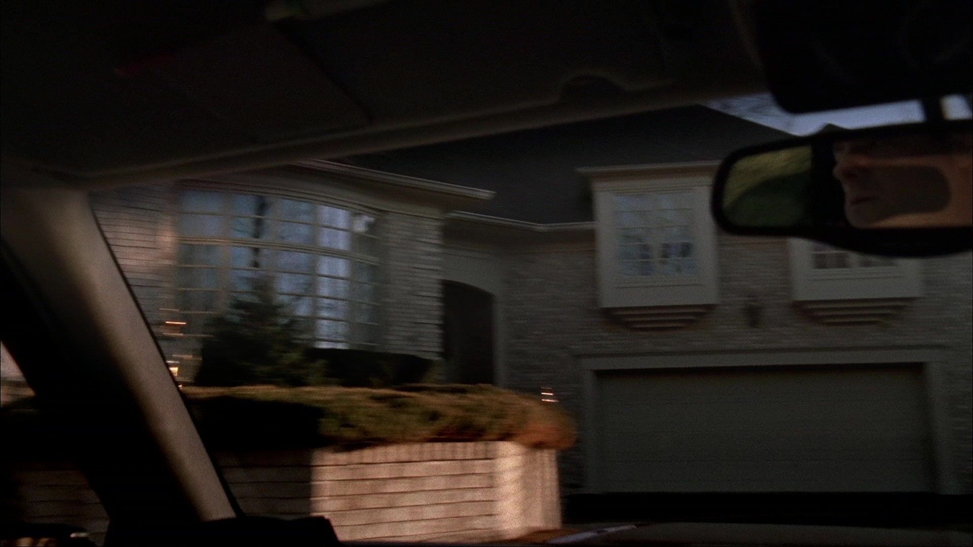 S01E004 - Meadowlands 0029.jpg