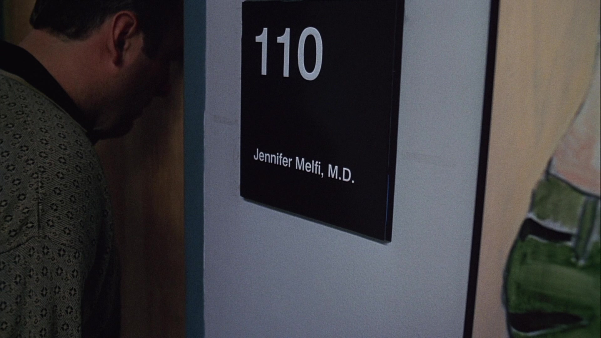 S01E004 - Meadowlands 0166.jpg