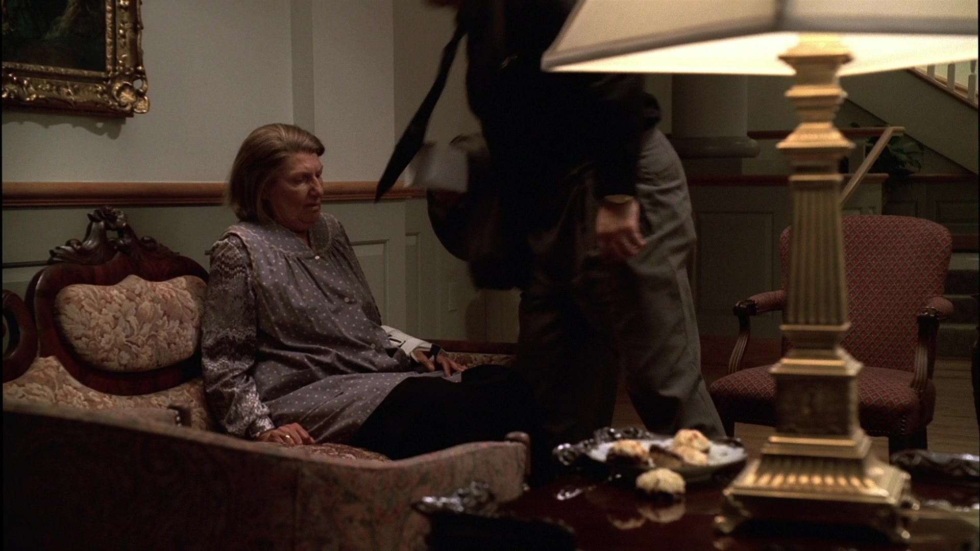 S01E004 - Meadowlands 0271.jpg
