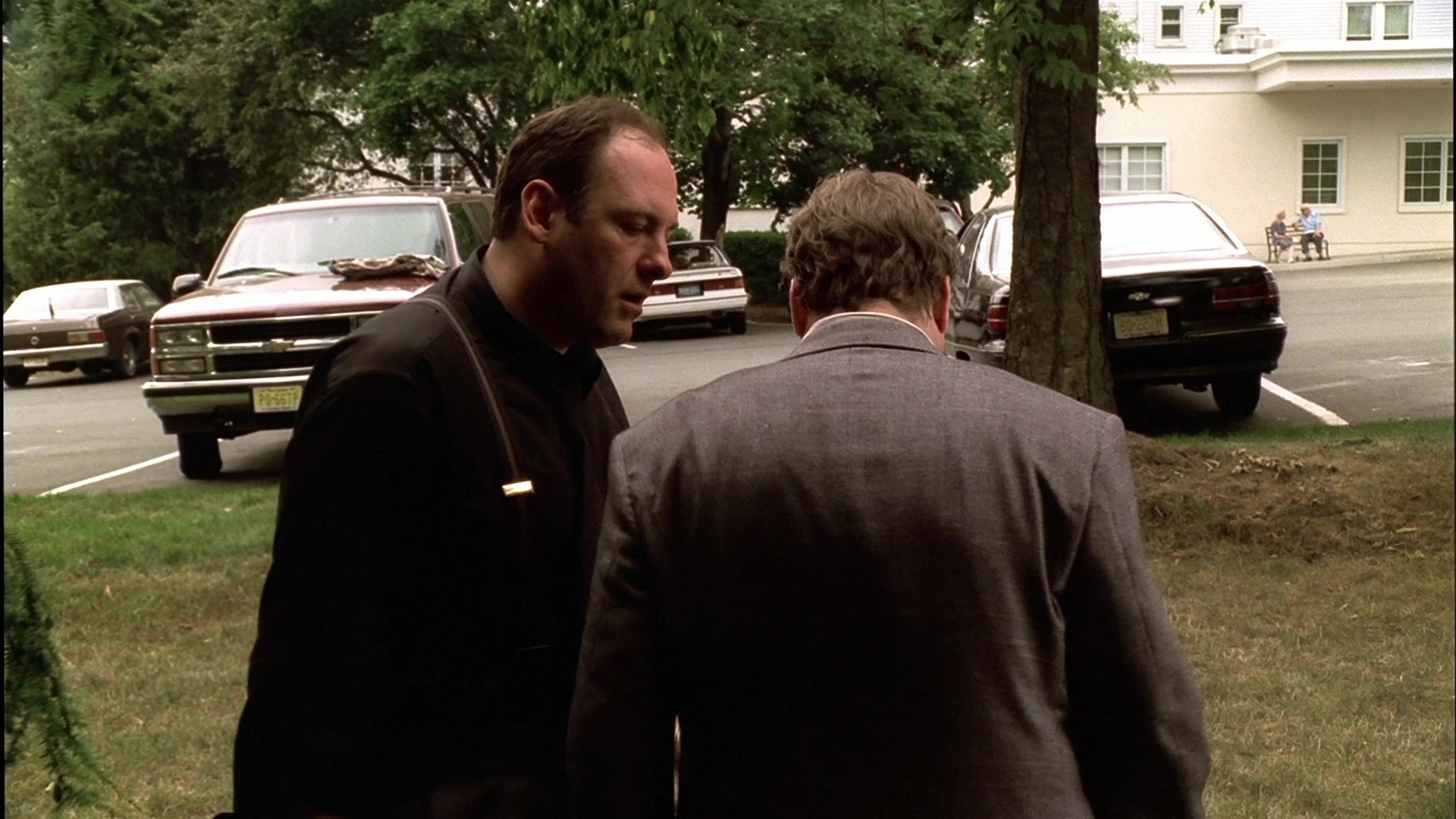 S01E004 - Meadowlands 0280.jpg