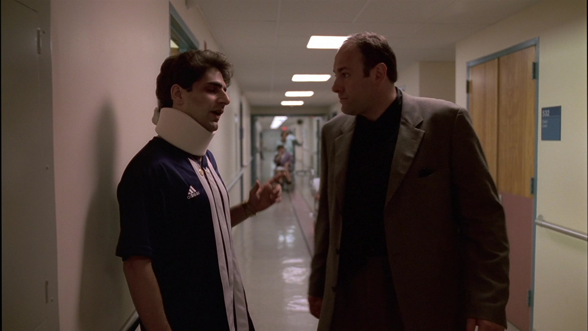 S01E004 - Meadowlands 0319.jpg
