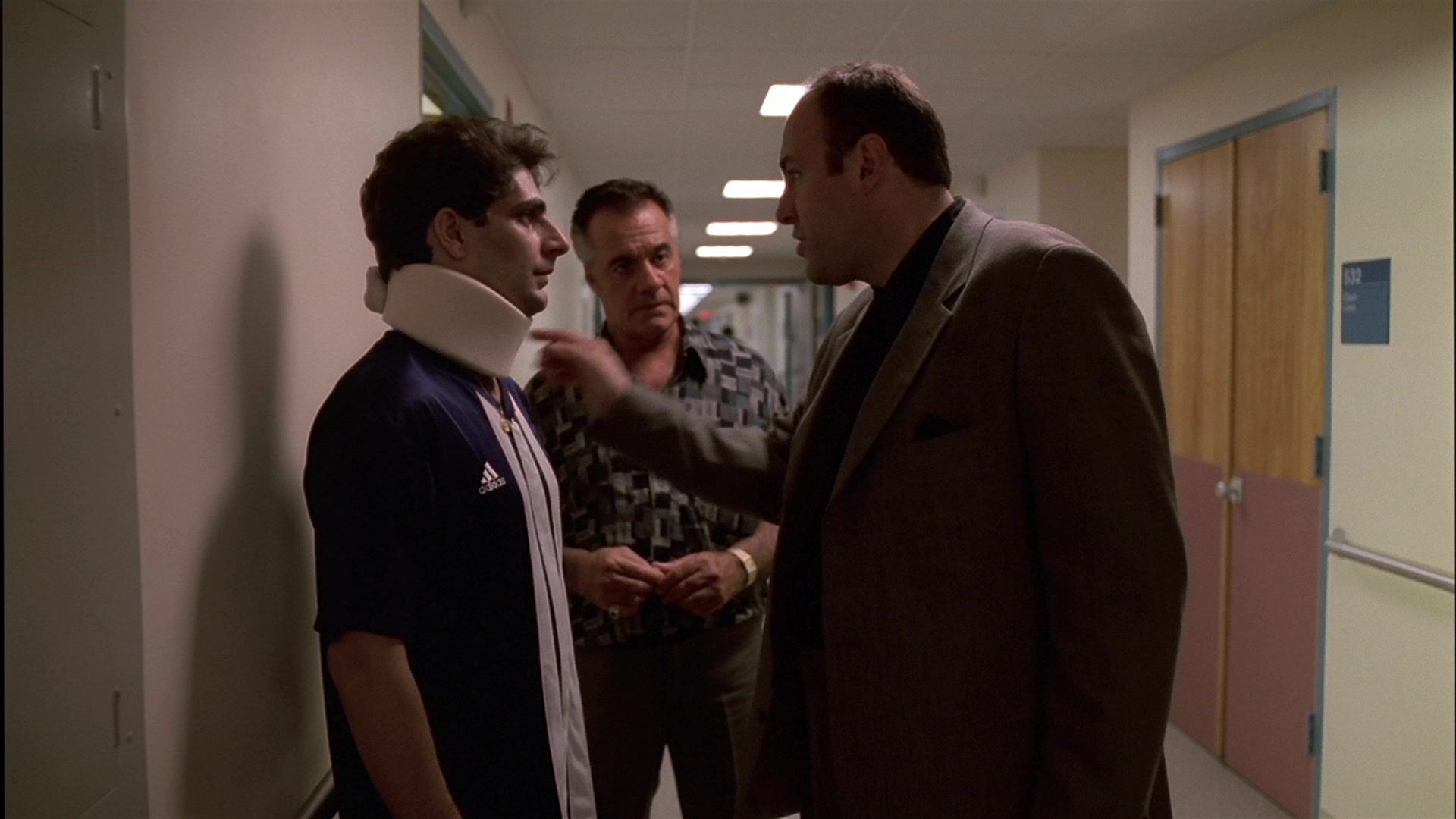 S01E004 - Meadowlands 0323.jpg