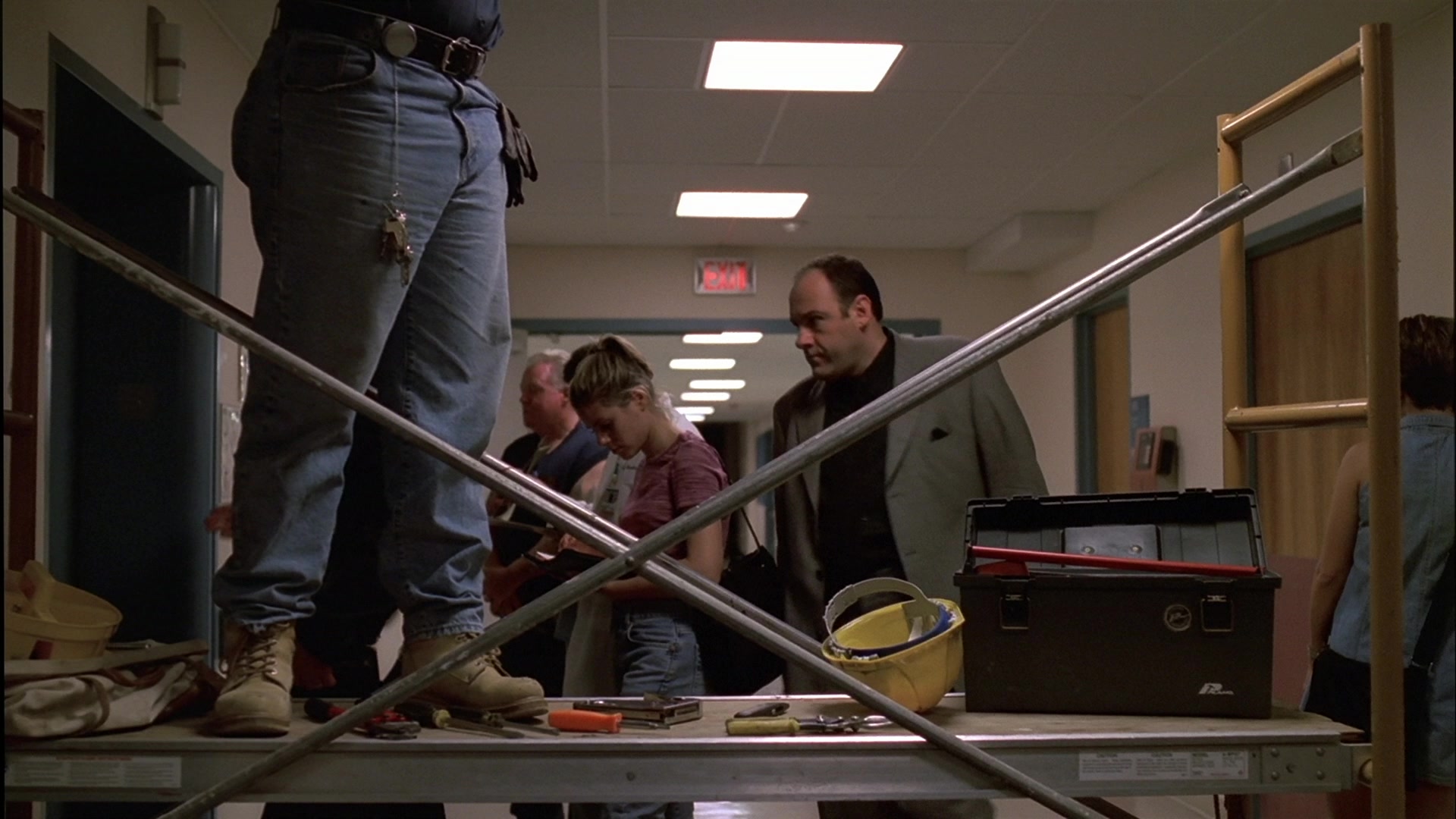 S01E004 - Meadowlands 0327.jpg