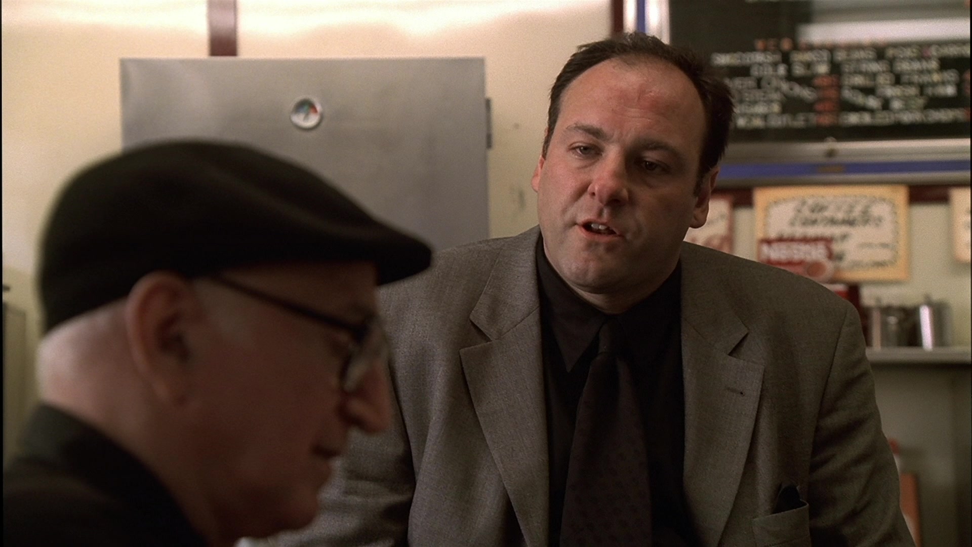 S01E004 - Meadowlands 0351.jpg