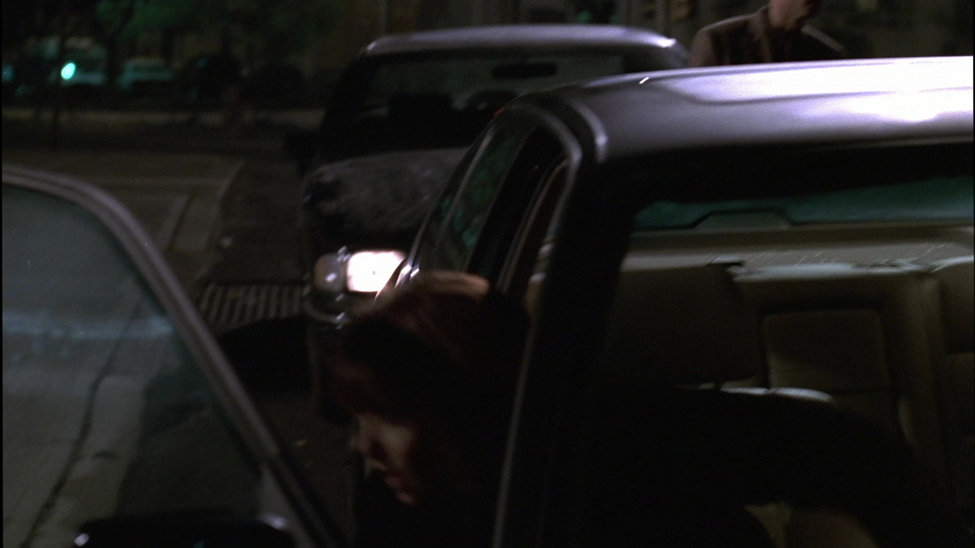 S01E004 - Meadowlands 0427.jpg