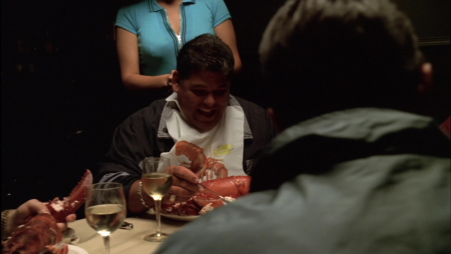 S01E004 - Meadowlands 0467.jpg