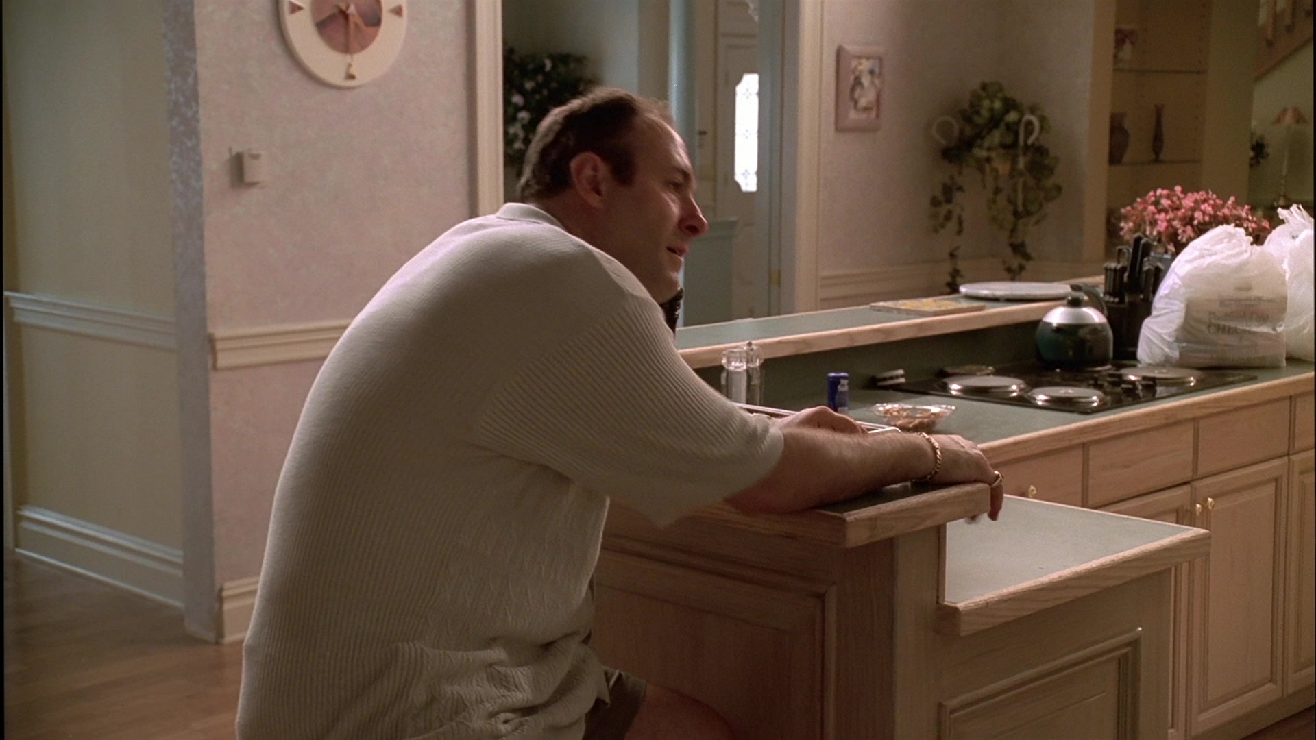 S01E004 - Meadowlands 0586.jpg