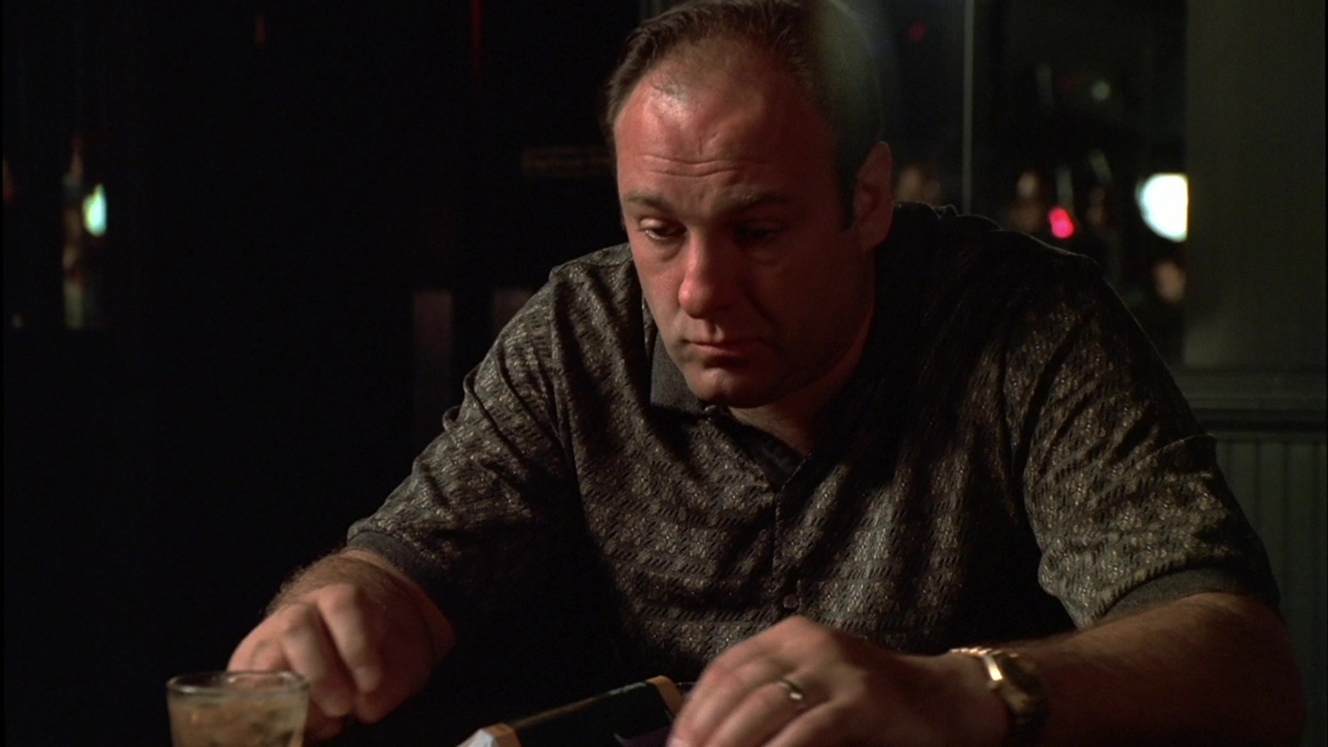 S01E004 - Meadowlands 0667.jpg