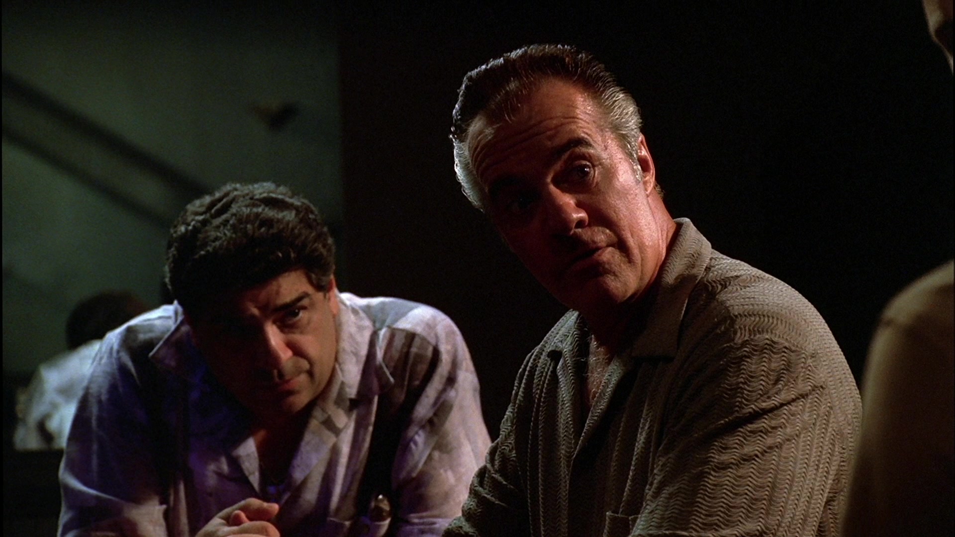 S01E004 - Meadowlands 0699.jpg