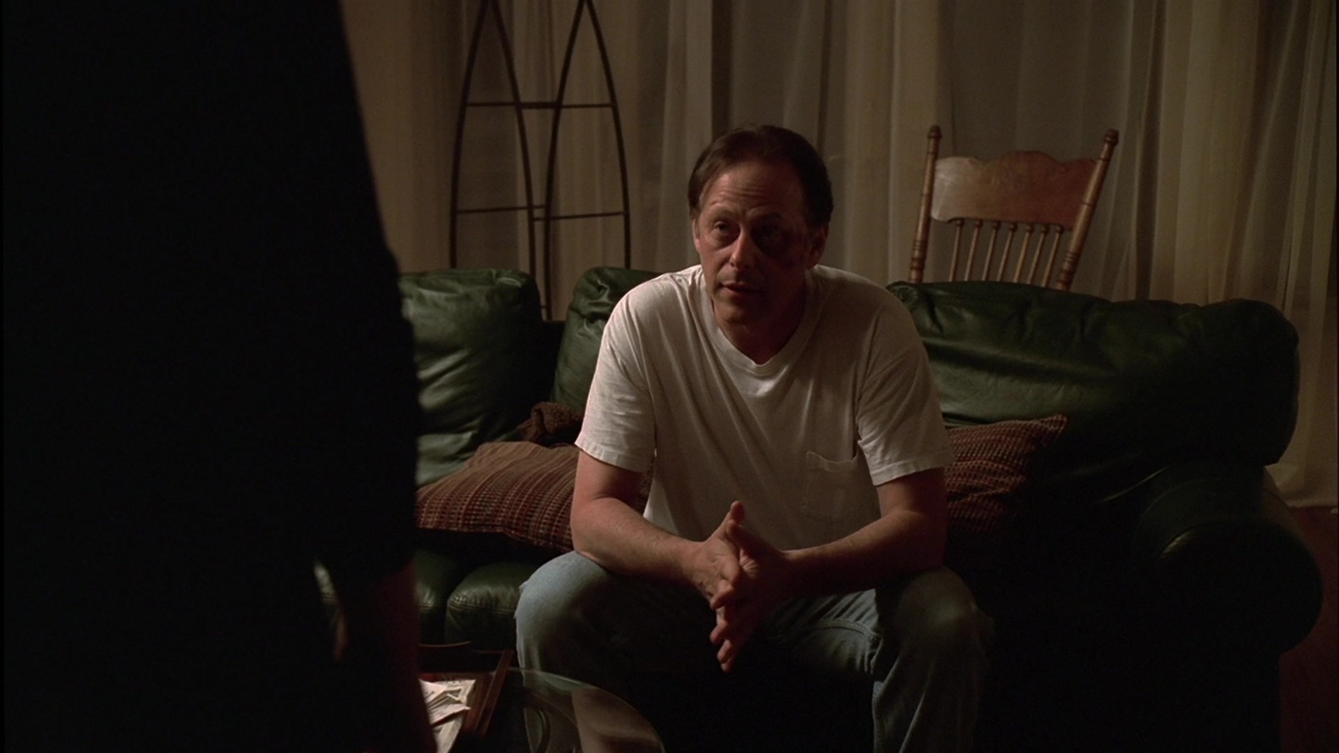 S01E004 - Meadowlands 0807.jpg