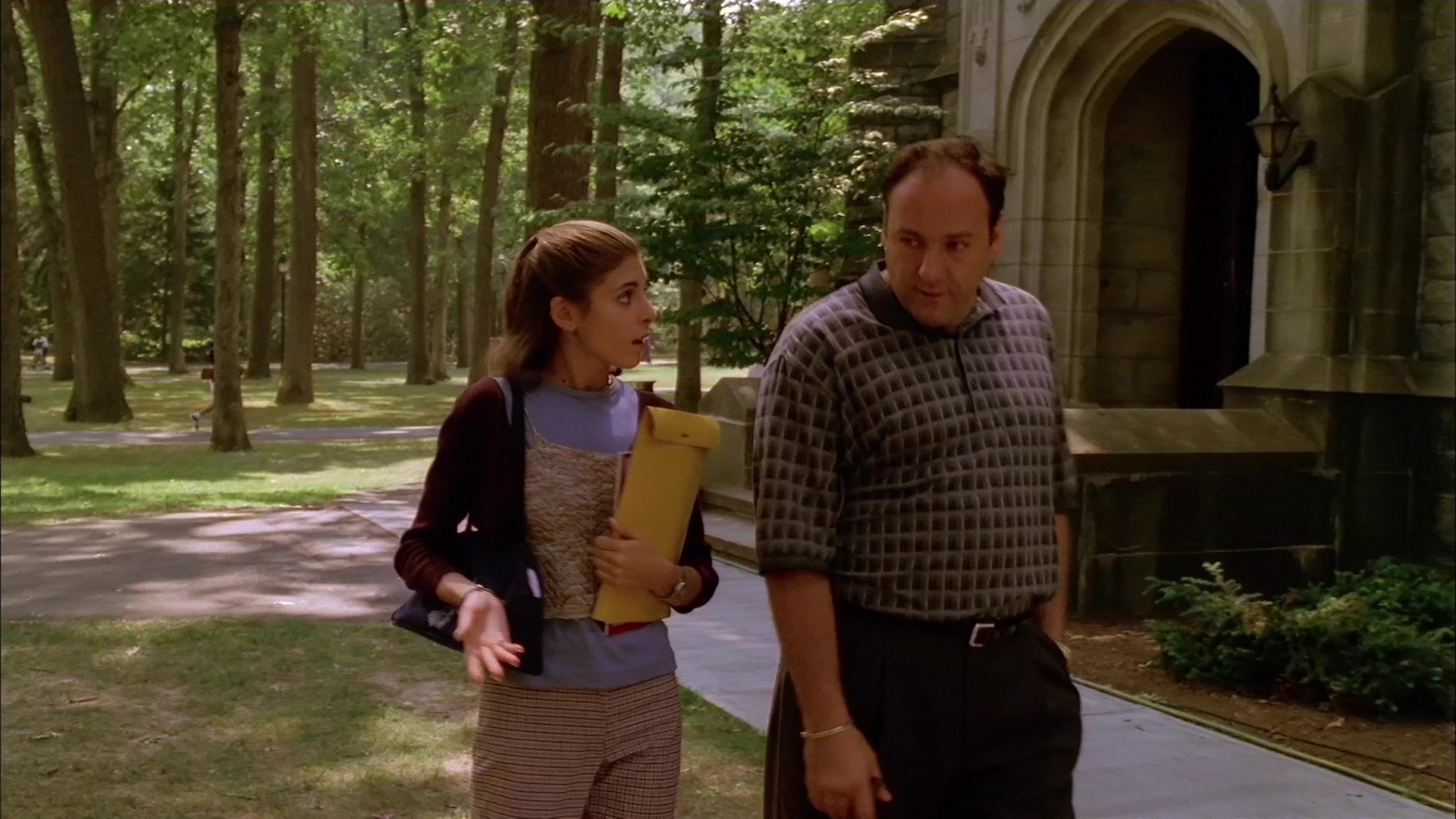S01E005 - College 0039.jpg
