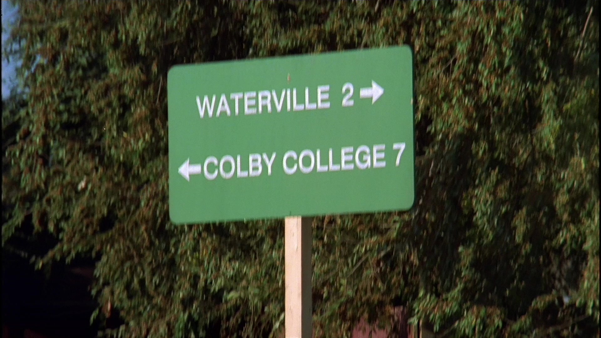 S01E005 - College 0147.jpg
